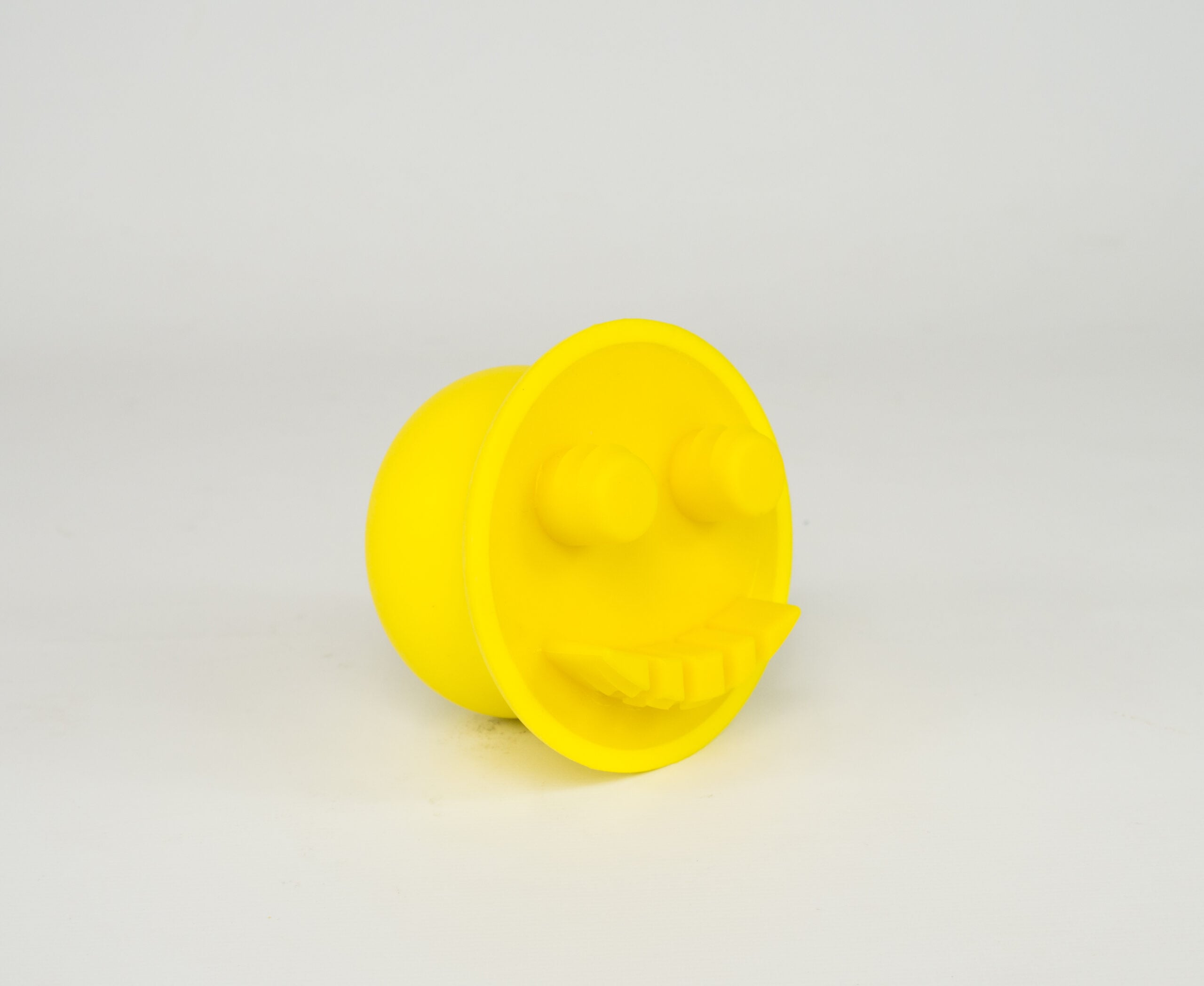 Scrub Daddy Scrub Hub side view