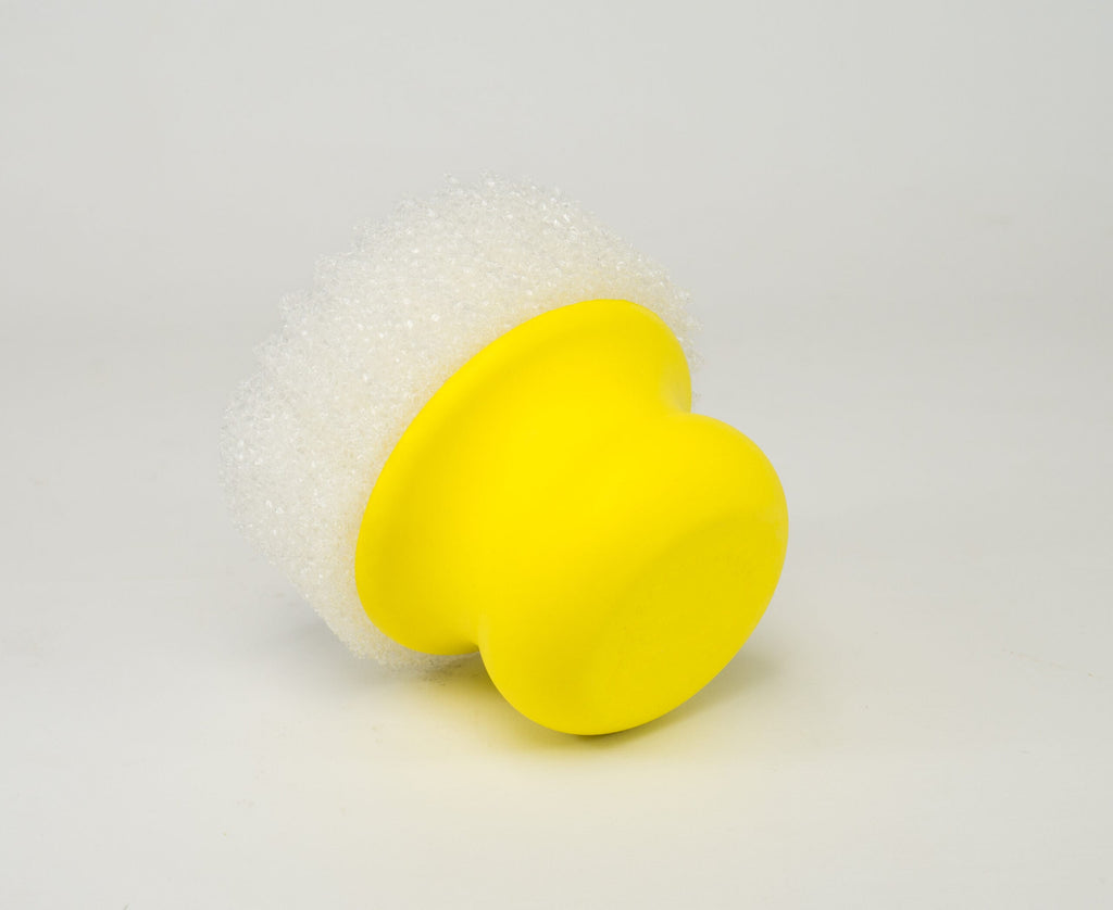 Scrub Hub with attached Scrub Daddy side view